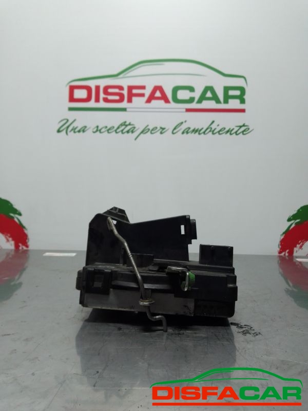 Serrature elettriche usate Opel Corsa C ant. Sx 2000, codice 24434884 – foto 2 di 5