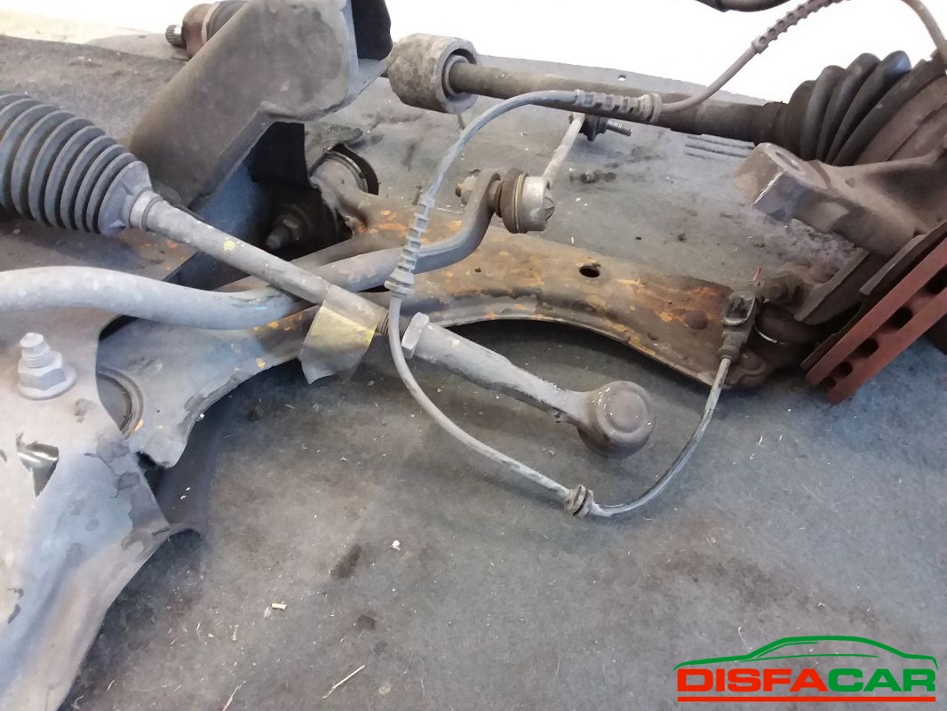 Telaietto anteriore usato Opel Corsa D 2006, codice Z12XEP – foto 6 di 10