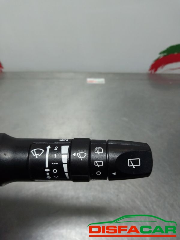 Devioluci usato Hyundai i20 1a Serie completo 2008, codice 93480-3l002 – foto 4 di 9