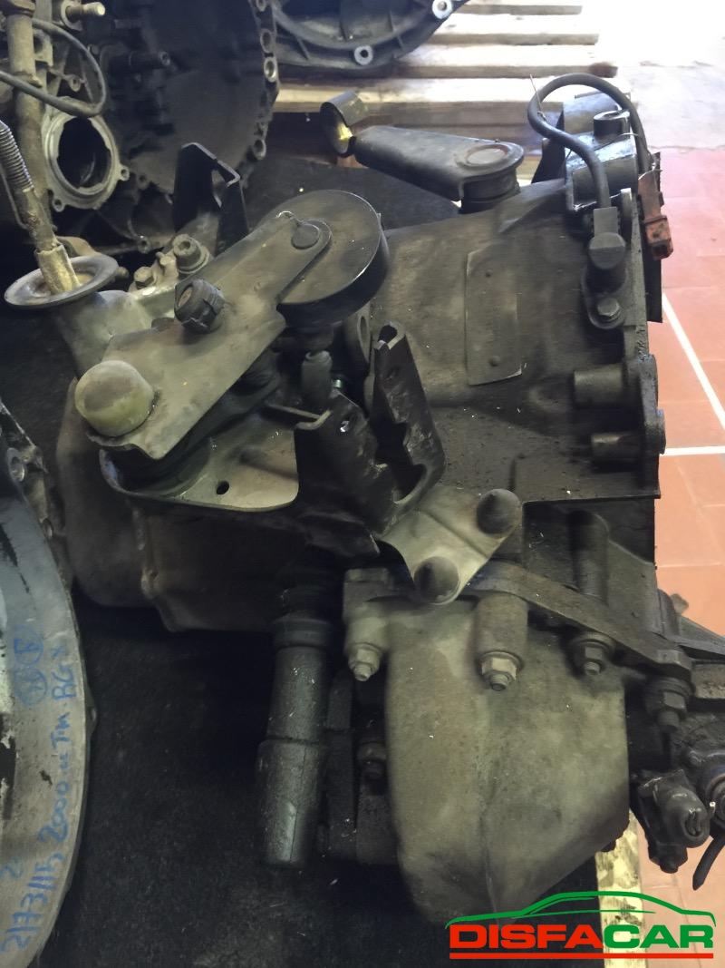 Cambio usato Lancia Zeta 1994, codice RGX – foto 2 di 3