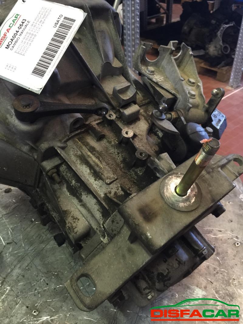 Cambio usato Fiat Punto Doblo 1999, codice 223A7000 – foto 3 di 4