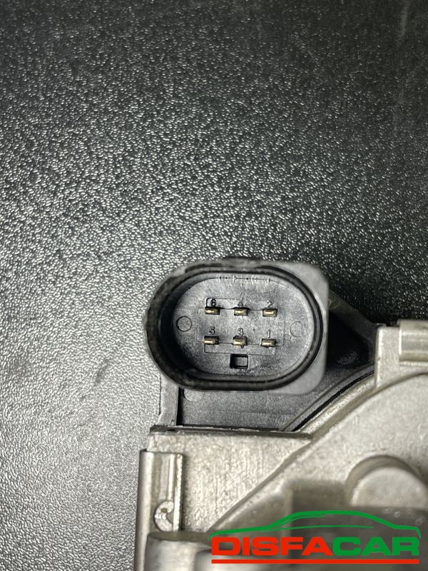 Corpo farfallato usato Fiat 500 2007, codice 55255314 – foto 4 di 5
