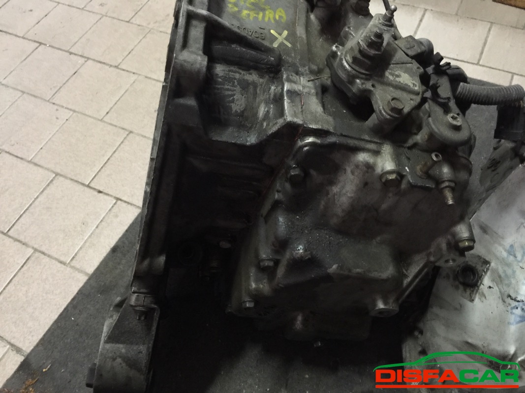 Cambio usato Opel Zafira Automatico – foto 4 di 5