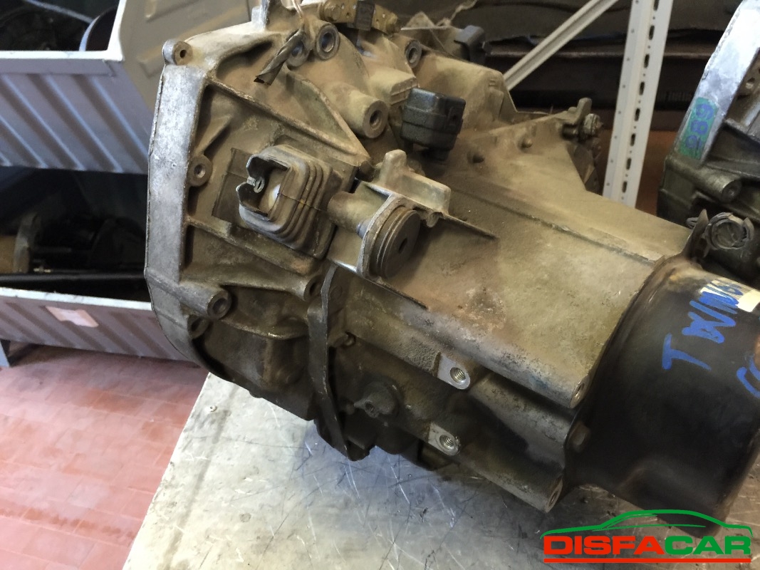 Cambio usato Renault Twingo 1A SERIE 1998, codice D7FF7 – foto 3 di 4