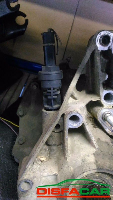 Cambio usato Renault Kangoo 1997, codice F8QL6 – foto 4 di 8