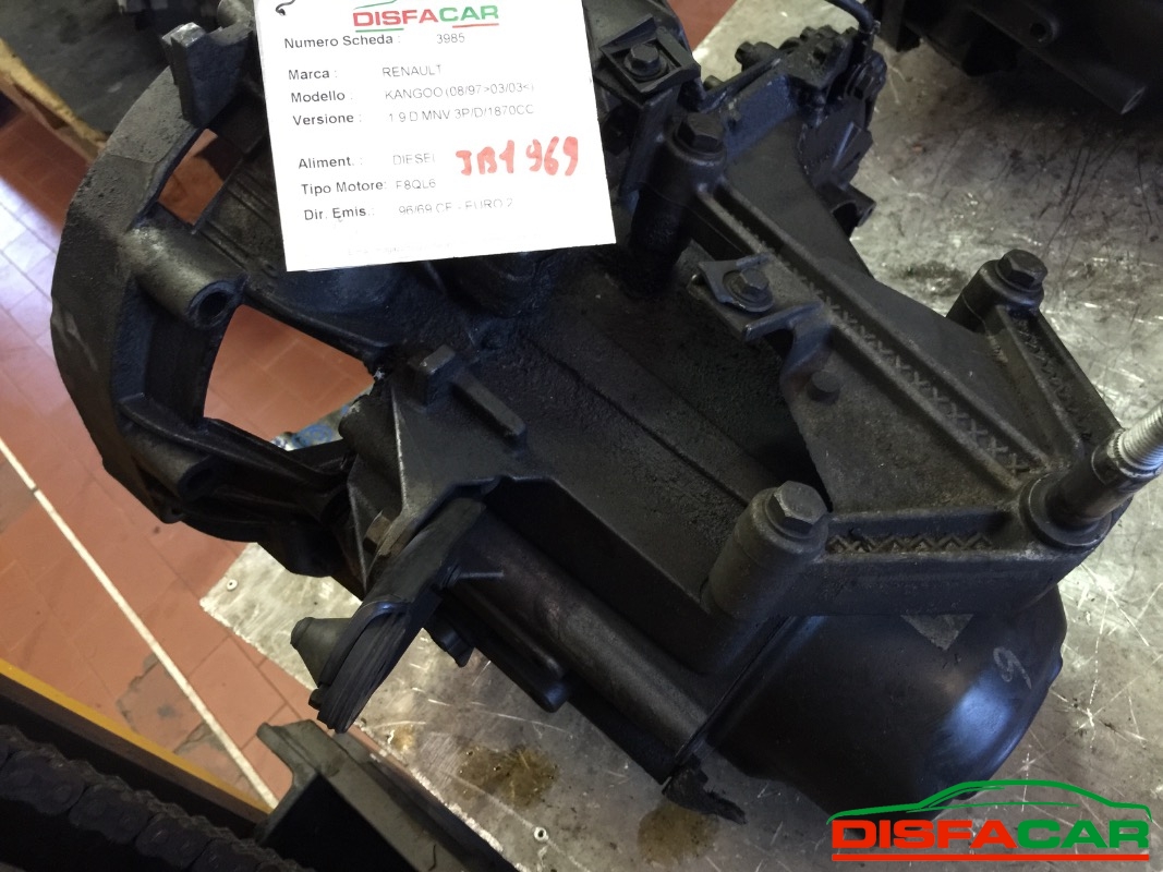 Cambio usato Renault Kangoo 1997, codice F8QL6 – foto 3 di 8