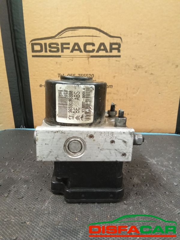 Centralina ABS usata Peugeot 206 1998, codice 10.0207-0068.4 – foto 5 di 8