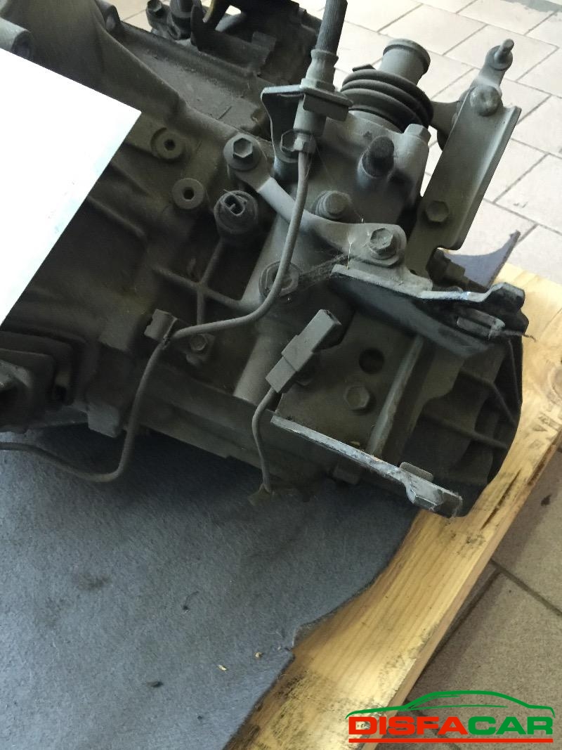 Cambio usato Toyota Corolla 1997 – foto 3 di 4