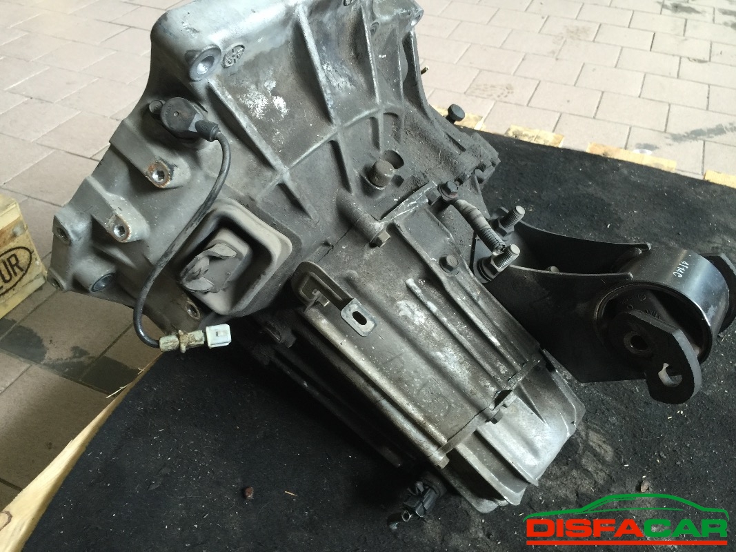 Cambio usato Kia Carens 2002, codice S6D – foto 2 di 3