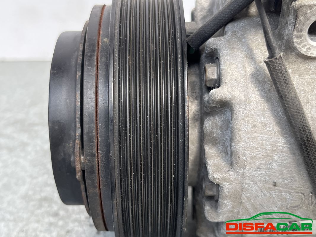 Compressore clima usato Kia Rio 4a serie 2017, codice 1e39e-17000 – foto 5 di 8