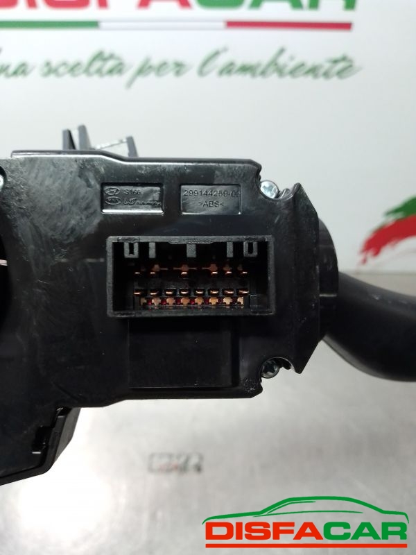 Devioluci usato Kia Rio 4a serie completo 2017, codice 93403-h8950 – foto 5 di 6