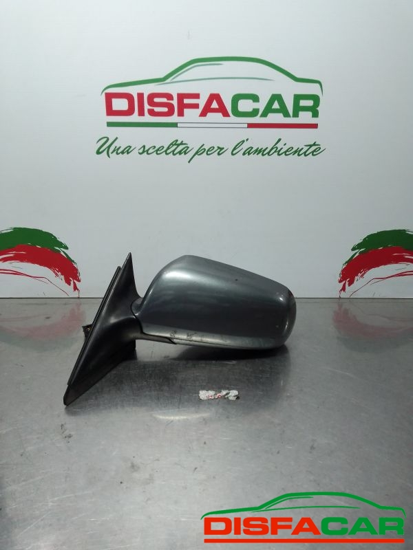 RETROVISORE ESTERNO usato Audi A4 1994 - Ricambio originale garantito