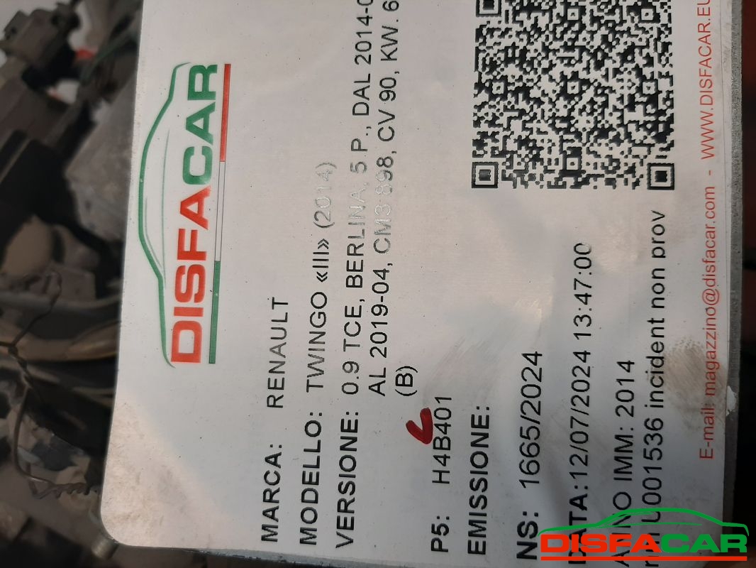 Motore usato Renault Twingo 3ª serie (MOTORE NON PROVATO MACCHINA INCIDENTATA collettore ASPIRAZIONE rotto… – foto 11 di 14