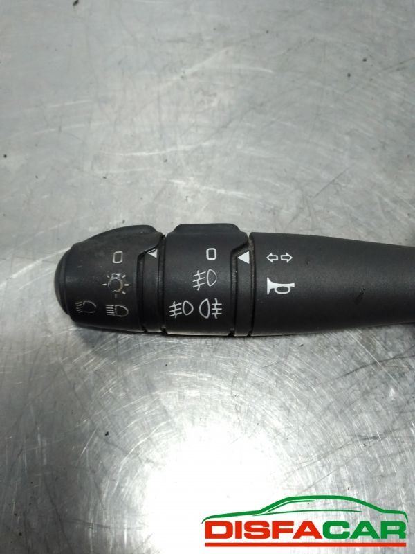 Devioluci usato Renault Twingo 2a serie 2007, codice 8200251704 – foto 3 di 5