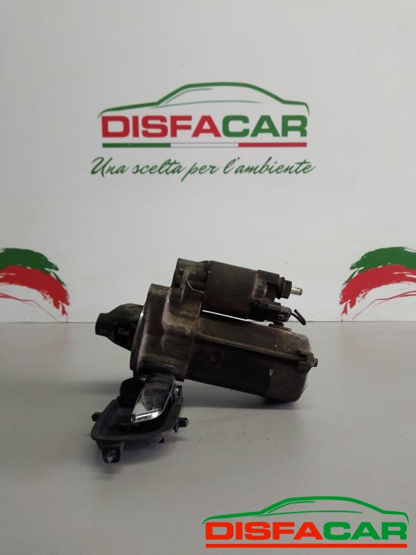 MOTORINI DI AVVIAMENTO usato Toyota Yaris  - Ricambio originale garantito