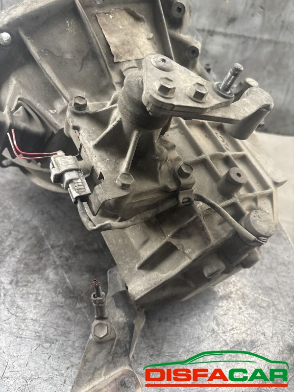 Cambio usato Toyota Yaris 1.0 VVTI 2002, codice 1SZFE – foto 6 di 9