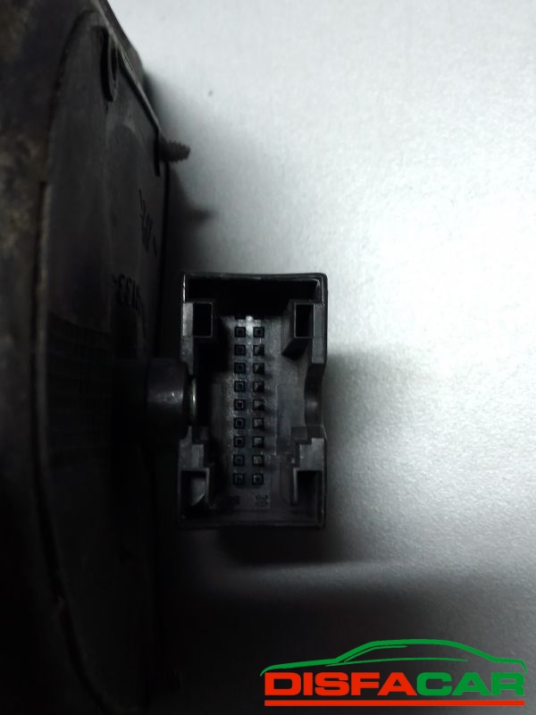 Retrovisore esterno usato Mercedes Benz classe c w203 sx non abbattibile elettricamente (cablaggio corto)… – foto 3 di 3