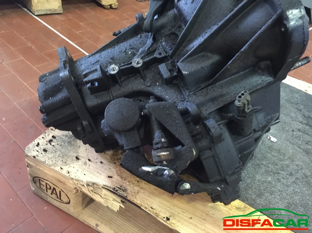 Cambio usato Fiat Tempra Lancia delta 1993, codice 835C2000 – foto 3 di 3