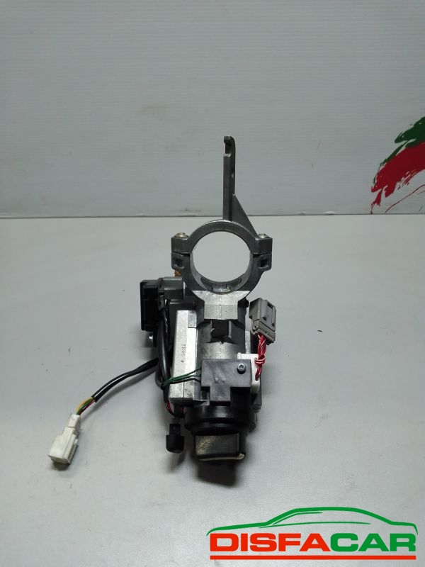 Bloccasterzo usato Nissan Micra 3a serie k12 2002 – foto 3 di 6