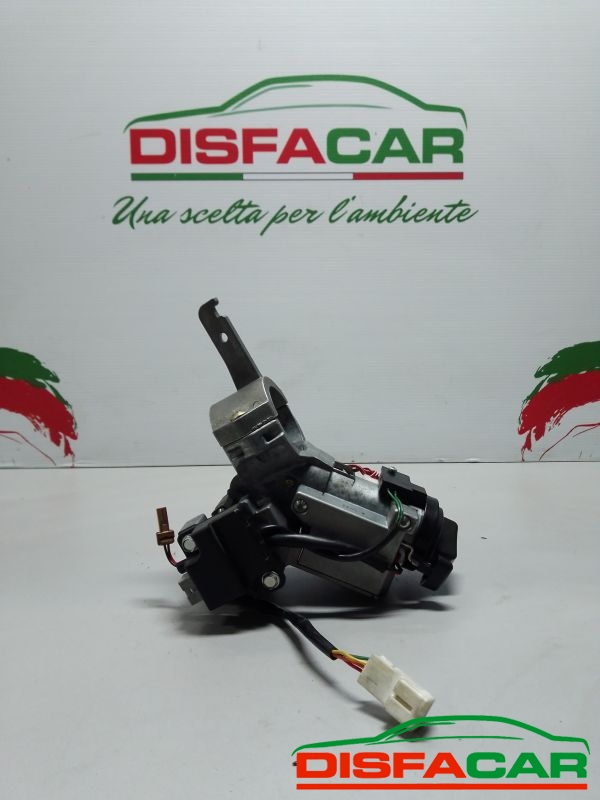 Bloccasterzo usato Nissan Micra 3a serie k12 2002 – foto 2 di 6