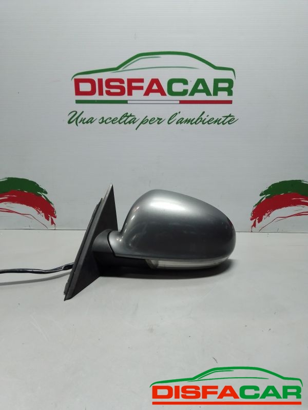 Retrovisore esterno usato Volkswagen Passat 5a serie elettrico sx con freccia (9 fili) 2000 – foto 2 di 4