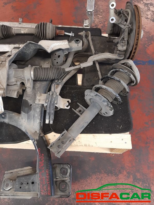 TELAIETTO ANTERIORE usato Mercedes Benz GLA 200 2013 - Ricambio originale garantito