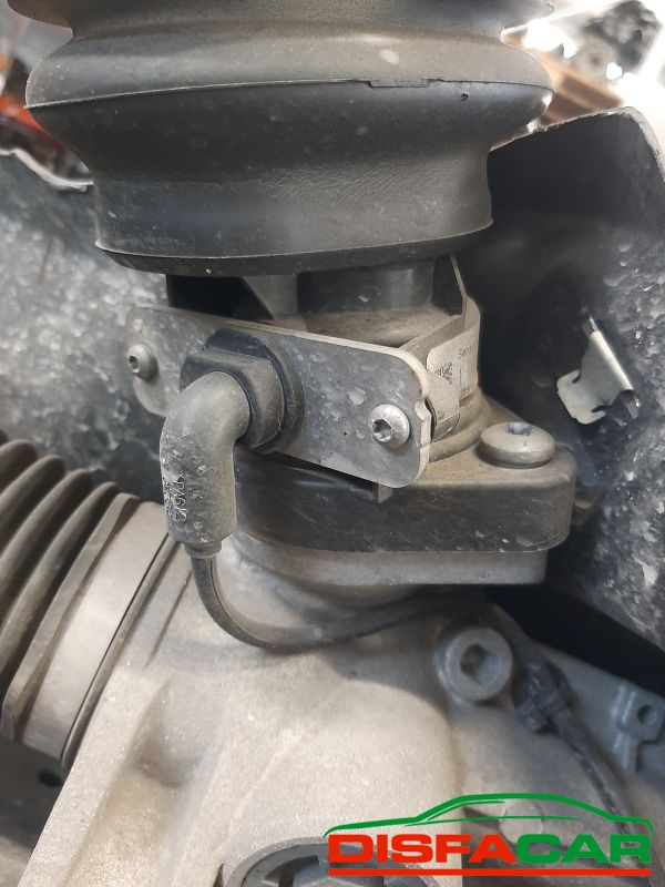 TELAIETTO ANTERIORE usato Mercedes Benz GLA 200 2013 - Ricambio originale garantito