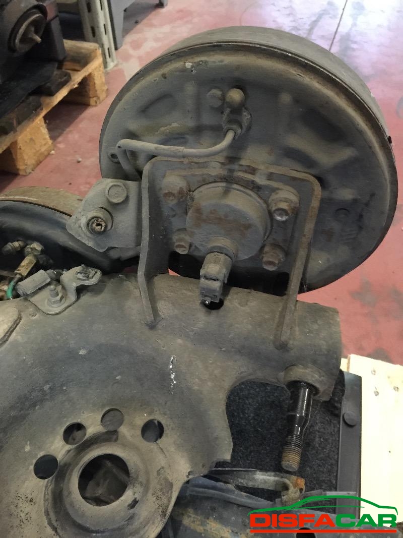 Assale posteriore usato Toyota Yaris Yaris VERSO. D-4D 1999, codice 1NDTV – foto 3 di 9