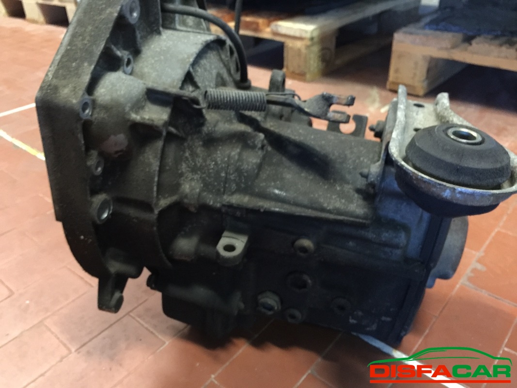 Cambio usato Seat Marbella 2000, codice 08NCB – foto 4 di 4