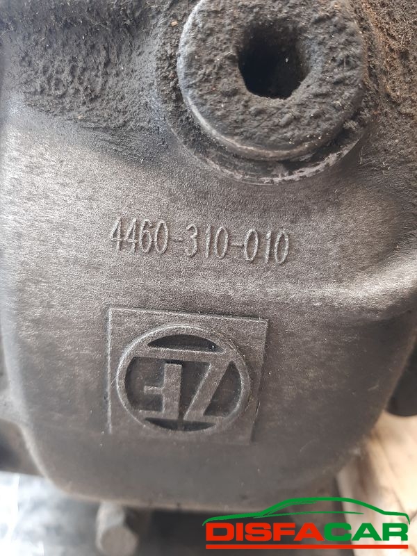 Assale anteriore con differenziale 4x4 usato (SOLO DIFFERENZIALE ANTERIORE ) 1997, codice 4460310010 – foto 6 di 6