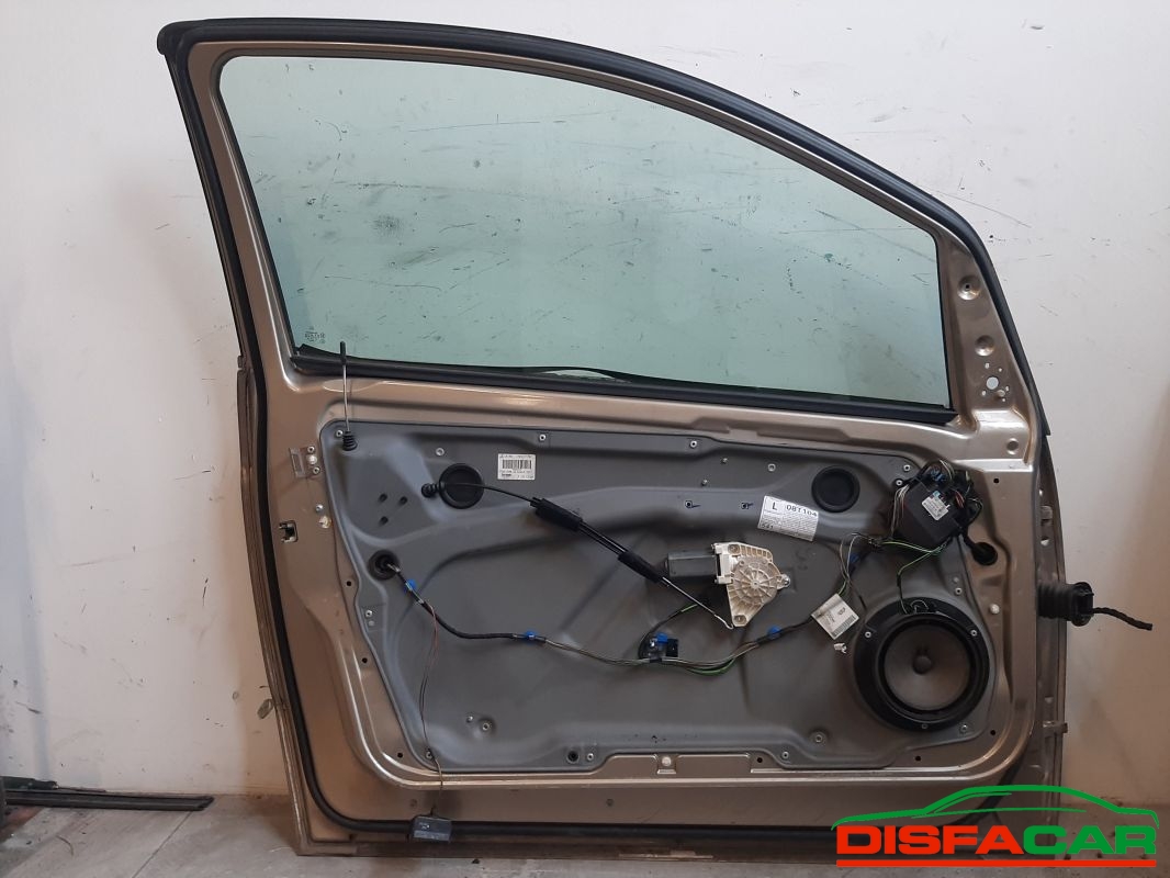LAMIERATI usato Mercedes Benz A 180 2004 - Ricambio originale garantito