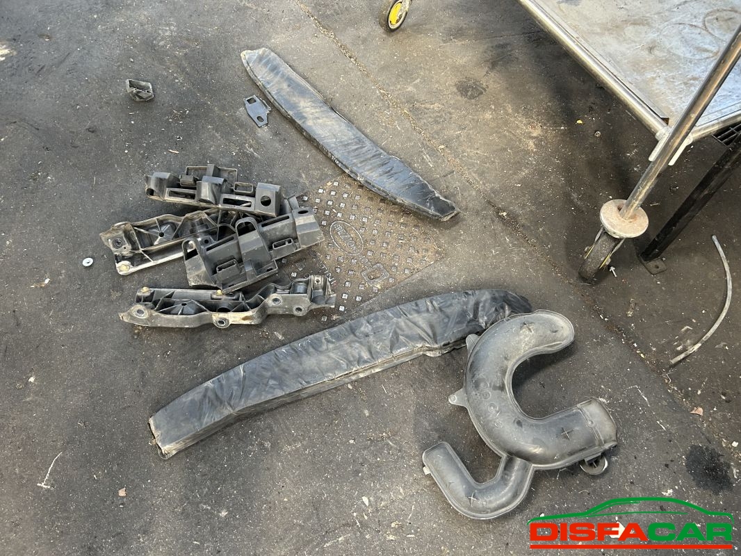 Foto ricambio: LAMIERATI Renault Scenic 3a serie 2009-2016