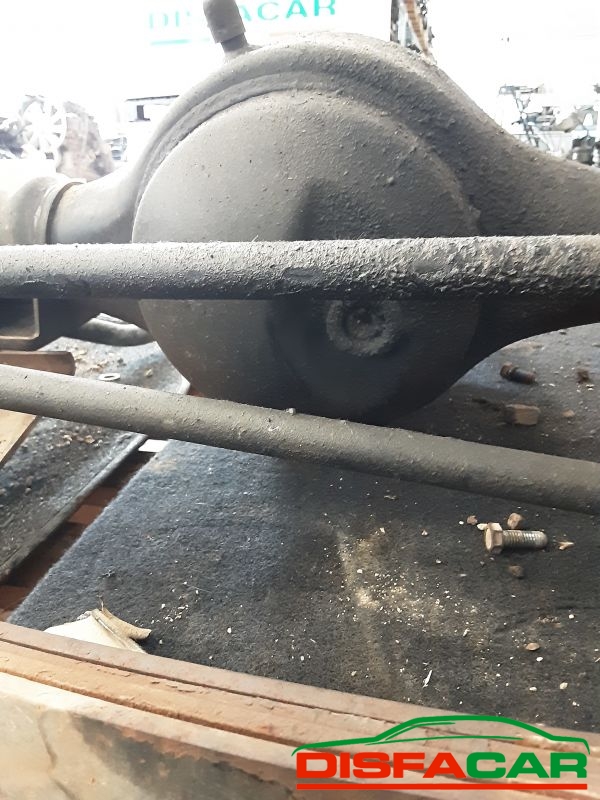 ASSALE ANTERIORE CON DIFFERENZIALE 4X4 usato Suzuki  2000 - Ricambio originale garantito