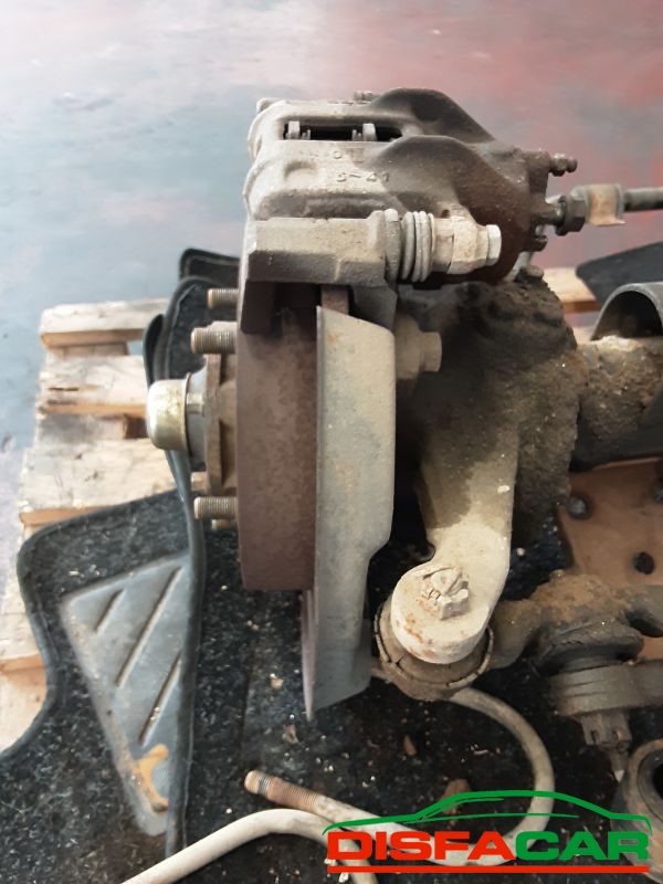 ASSALE ANTERIORE CON DIFFERENZIALE 4X4 usato Suzuki  2000 - Ricambio originale garantito