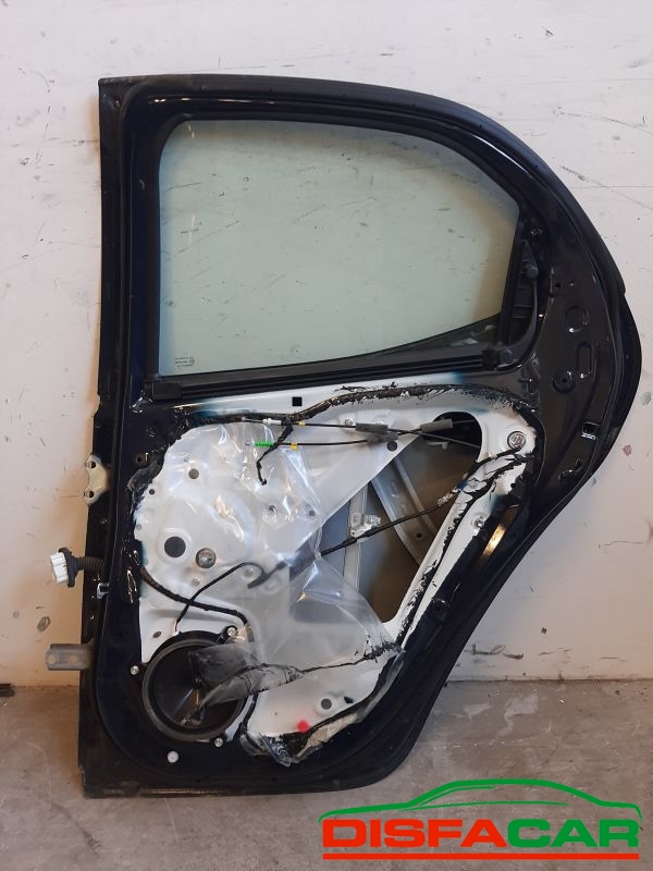 LAMIERATI usato Toyota Yaris 2020 - Ricambio originale garantito