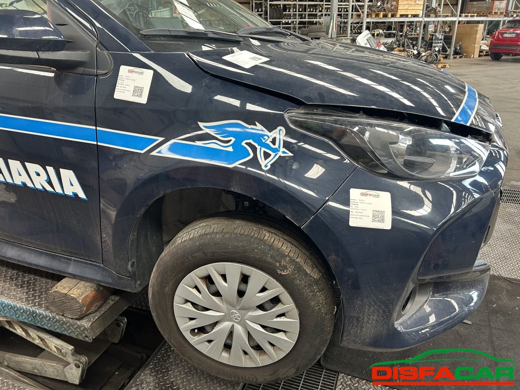 LAMIERATI usato Toyota Yaris 2020 - Ricambio originale garantito