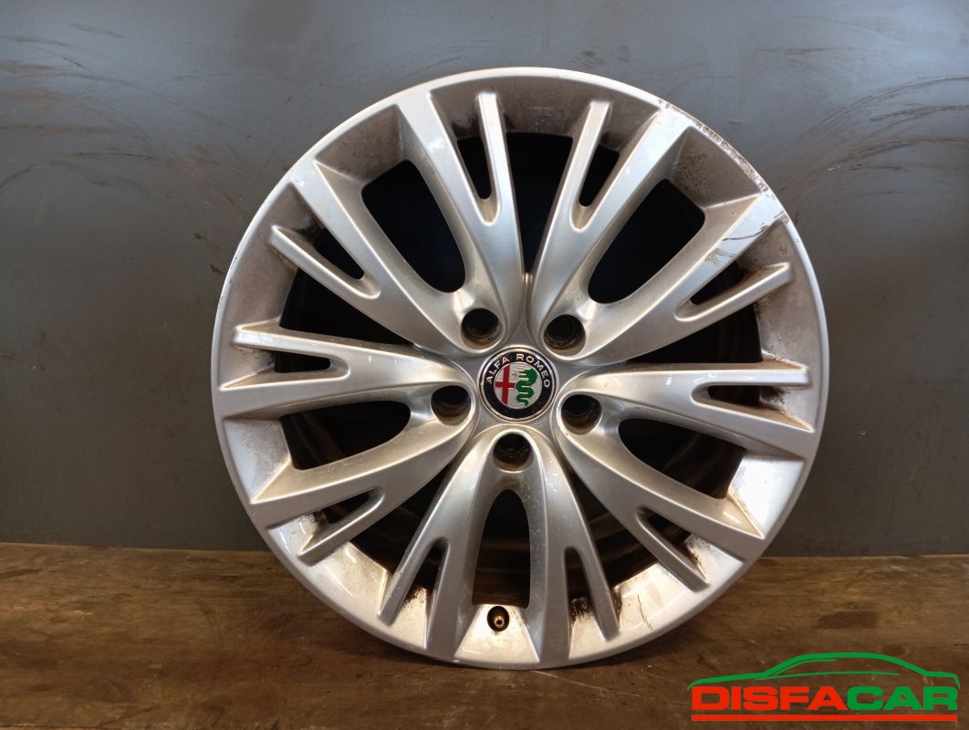 CERCHIO RUOTA usato Alfa Romeo Giulietta 2016 - Ricambio originale garantito