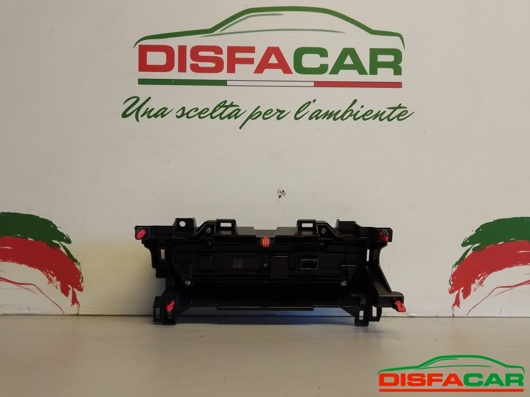 COMANDI CLIMATIZZATORE usato Toyota Yaris 2020 - Ricambio originale garantito