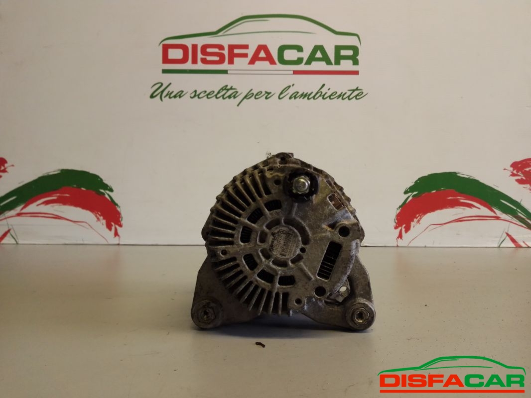 ALTERNATORI usato Nissan Qashqai  - Ricambio originale garantito