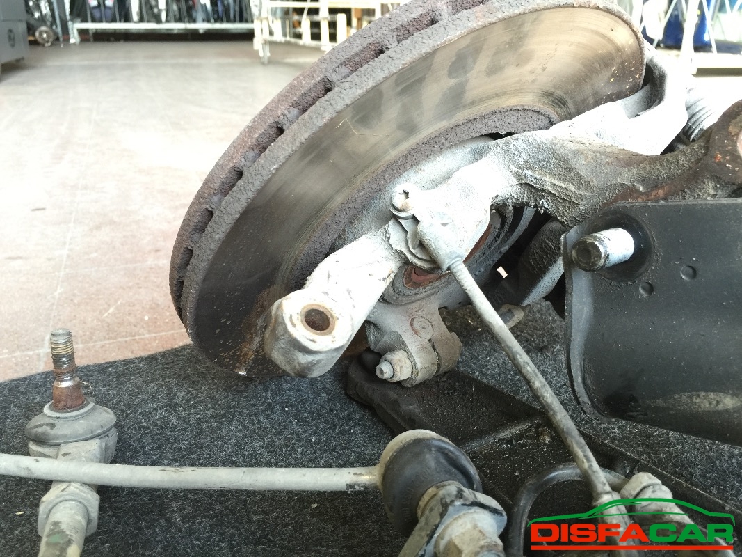 Telaietto anteriore usato Renault Scenic 4X4 1999, codice F4RC7 – foto 3 di 7
