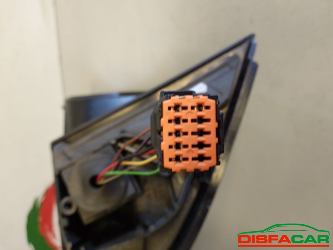 RETROVISORE ESTERNO usato Peugeot 308 2013 - Ricambio originale garantito