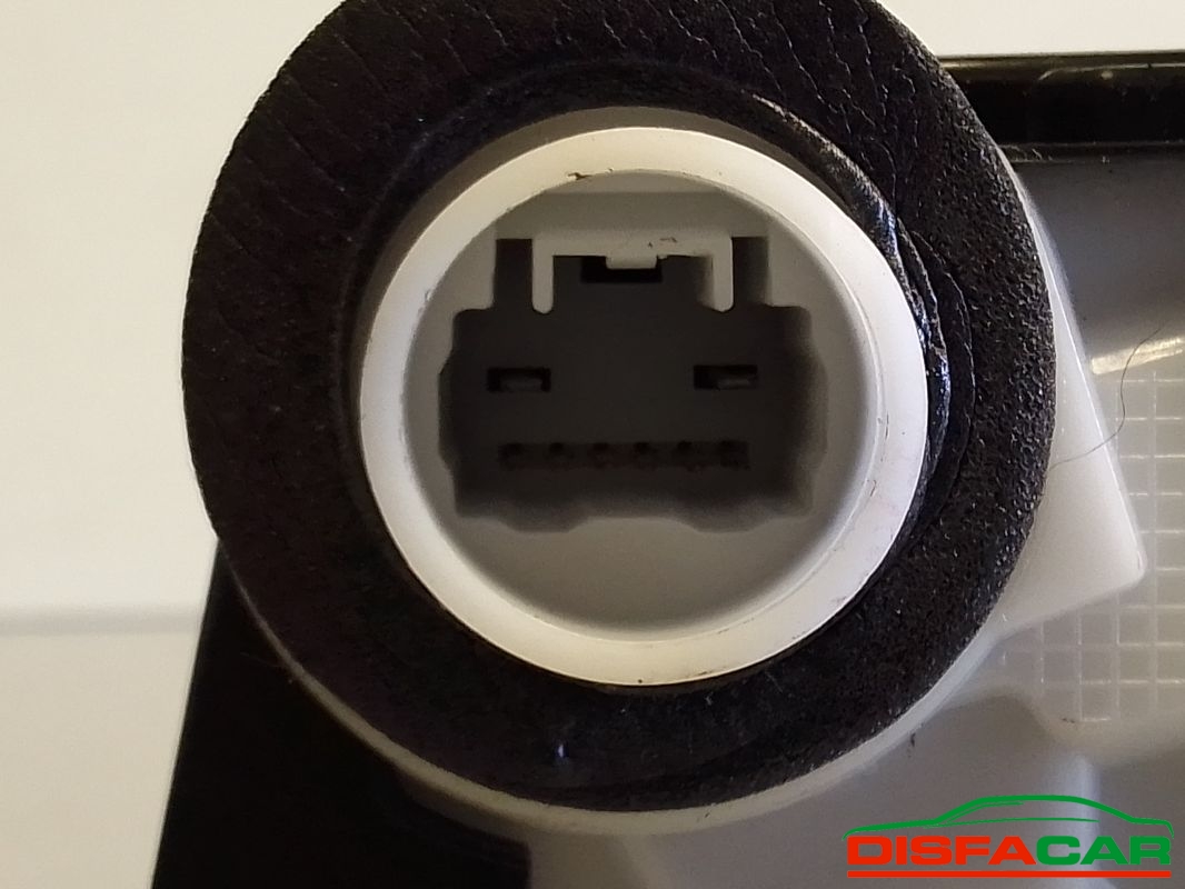 SERRATURE ELETTRICHE usato Toyota Yaris 2011 - Ricambio originale garantito