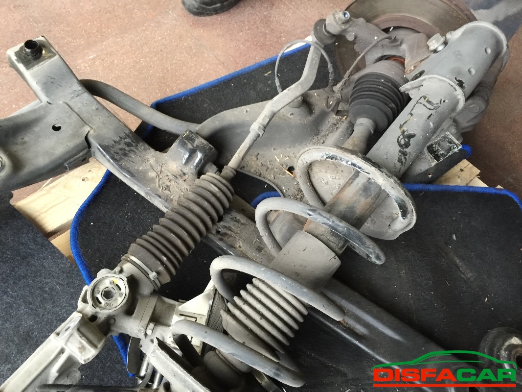Telaietto anteriore usato Dacia Logan 2005, codice K7MF7 – foto 3 di 7