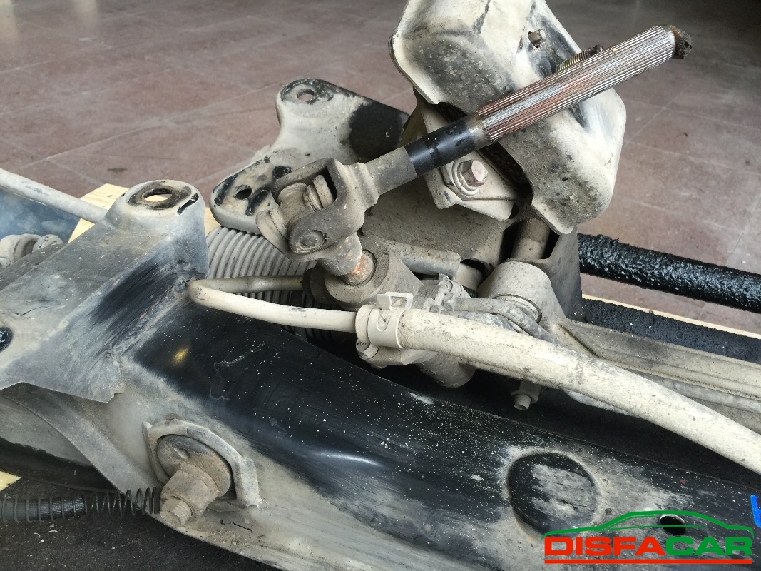 Telaietto anteriore usato Hyundai H-1 2004 – foto 3 di 4