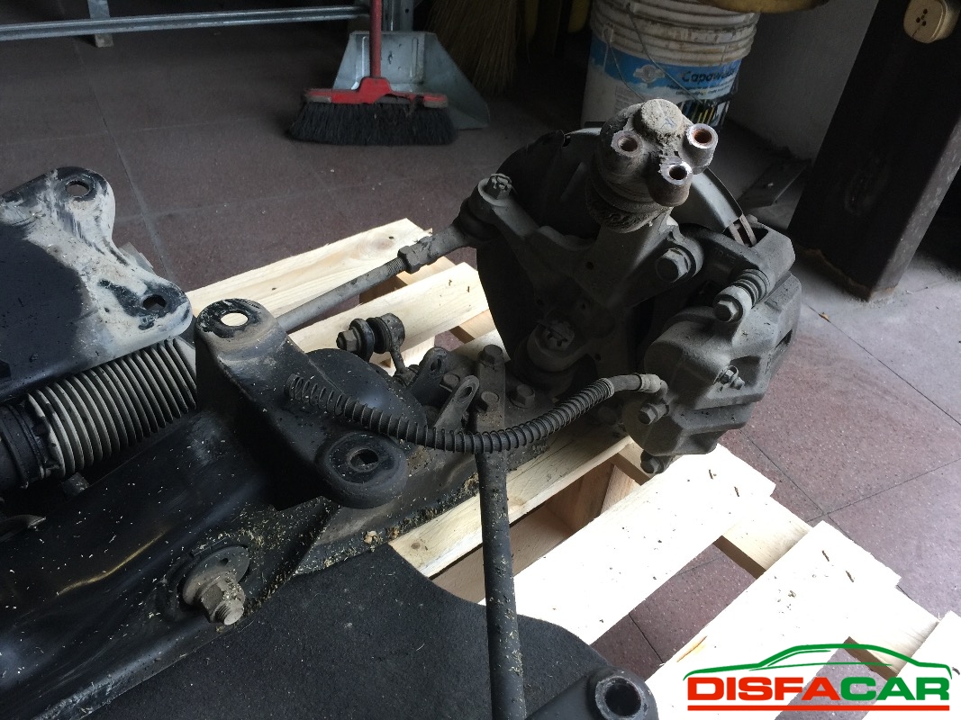 Telaietto anteriore usato Hyundai H-1 2004 – foto 2 di 4