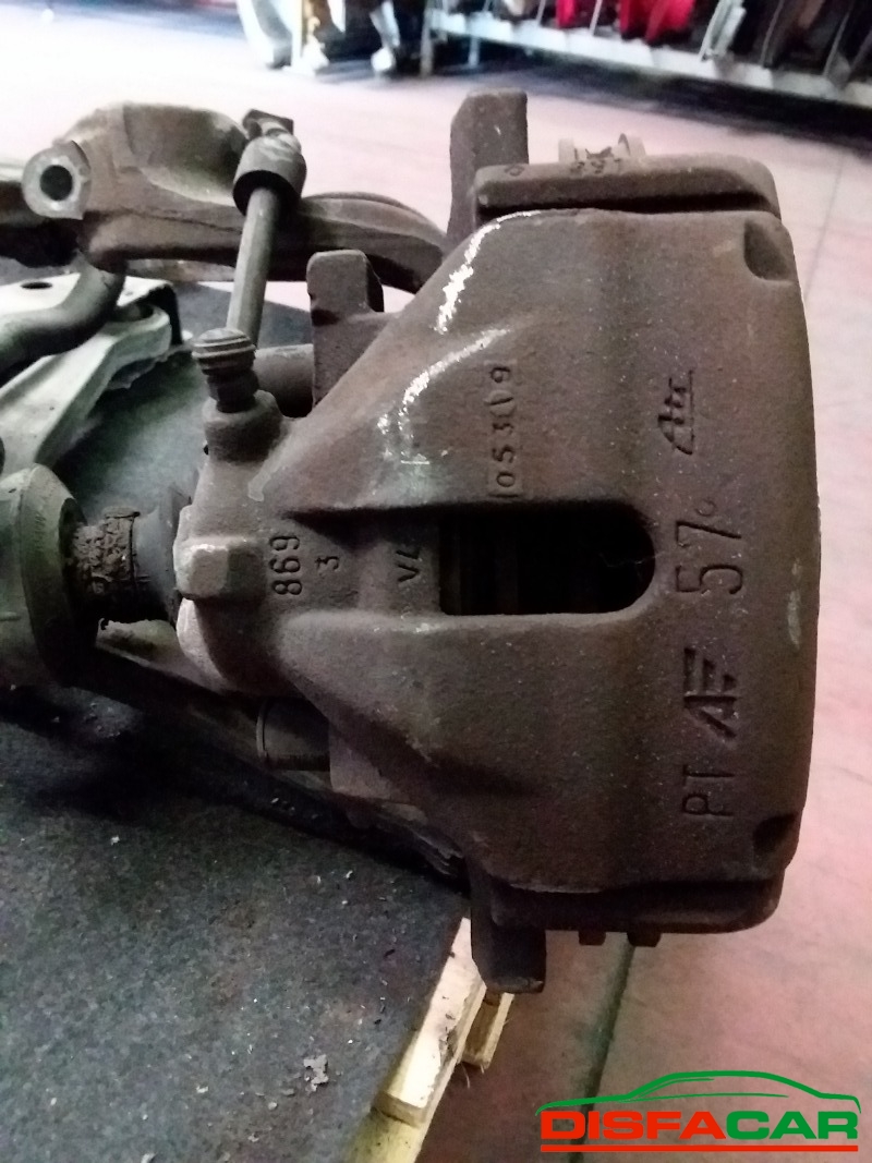 Telaietto anteriore usato Volkswagen Sharan 1995, codice AFN – foto 4 di 8