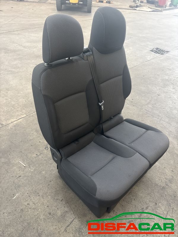 Ricambio usato Renault Trafic SEDILI RENAULT TRAFIC 2019 – foto 6 di 8