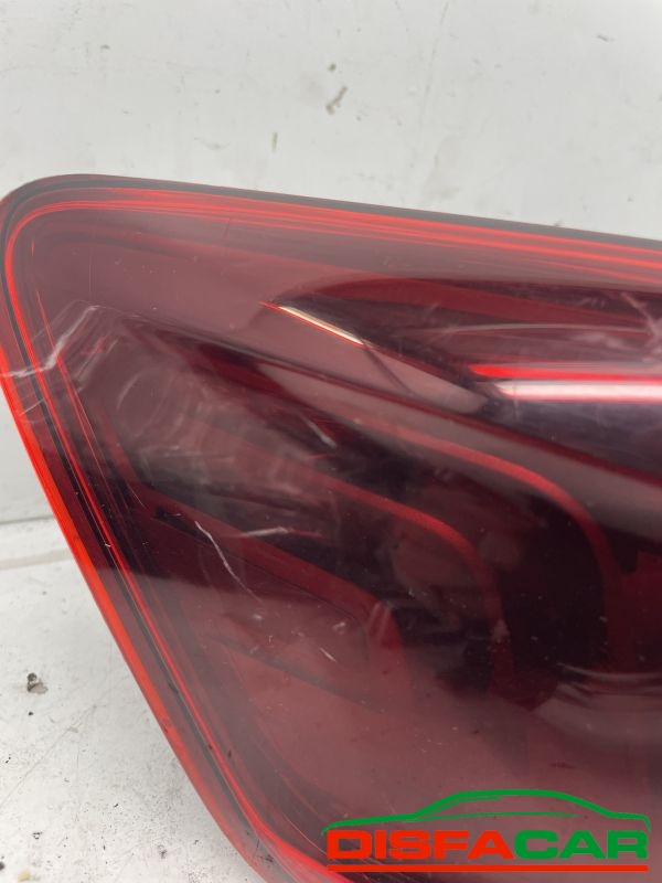 Fanale posteriore usato Renault TALISMAN SPORTER GRANDTOUR SW FARO POST SX A LED 2016 – foto 3 di 9