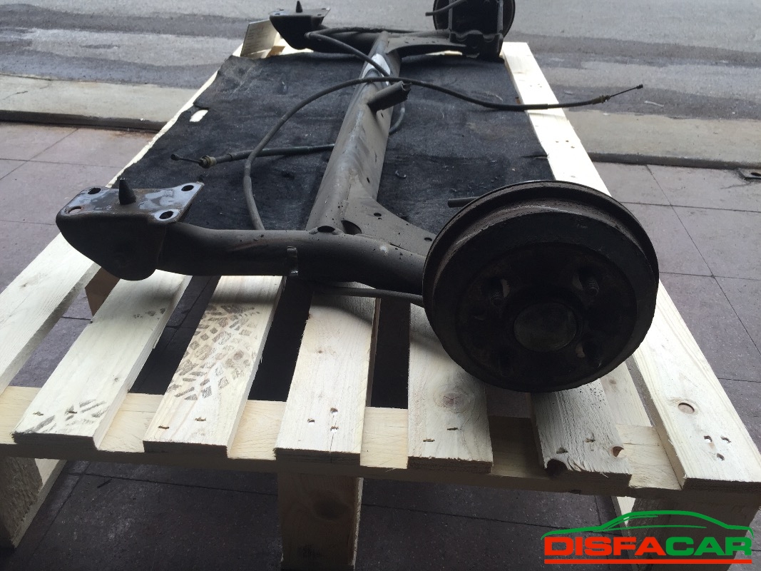 Assale posteriore usato Renault Clio 2001, codice D4FB7 – foto 4 di 5