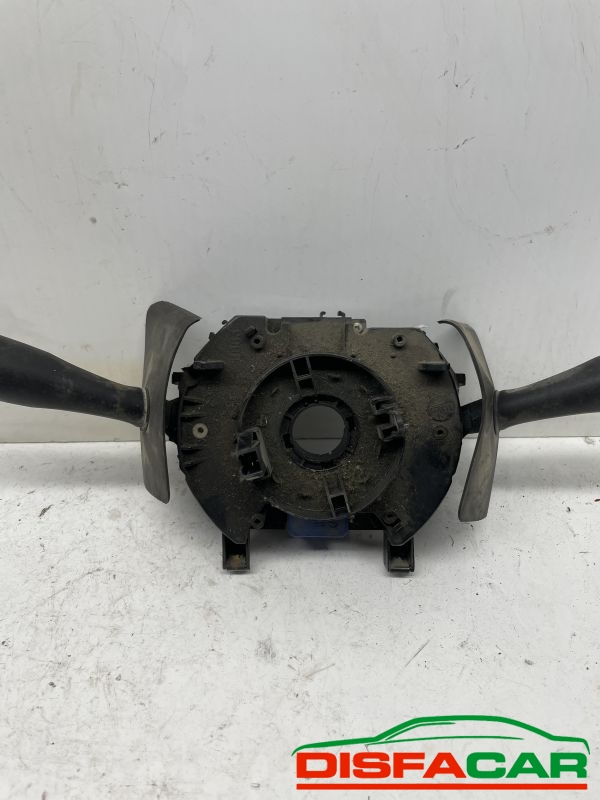Devioluci usato Piaggio Porter COMPLETO CON COMANDI TERGILUNOTTO 00B004276, codice 00b004276 – foto 3 di 8